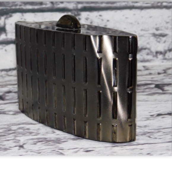 Metal Evening Bag/Clutch w/Chain Strap - Picture 2 of 8